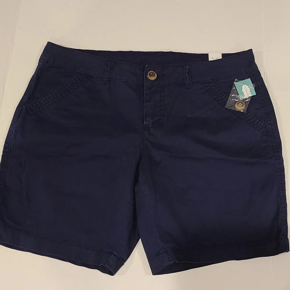 NWT Maurices Blue chino Shorts Women's sz.7/8 - Picture 1 of 10